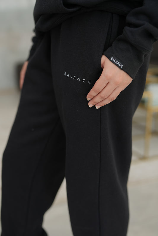 Balance Sweatpants-Black