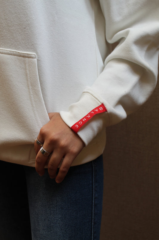 Red Label Zipper - White